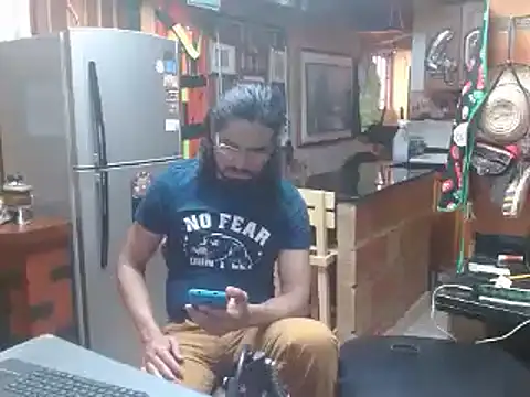 Snapshot of Dr_Pocholate84 chatting on March 14, 5:02 pm Dr Pocholate84 online show from March 14, 5:02 pm