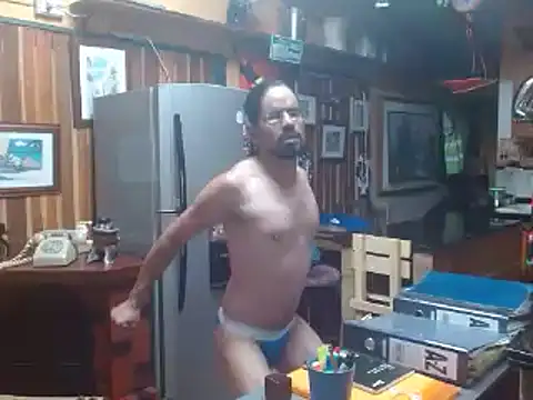 Snapshot of Dr_Pocholate84 chatting on March 17, 3:03 am Dr Pocholate84 online show from March 17, 3:03 am