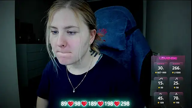 Olivia Munk online show from November 9, 4:11 am