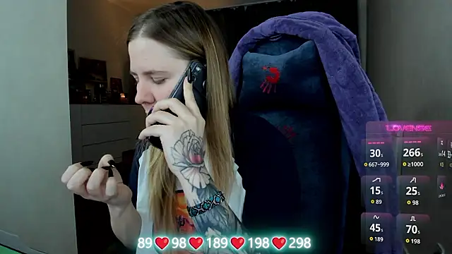 Olivia Munk online show from February 3, 6:40 am