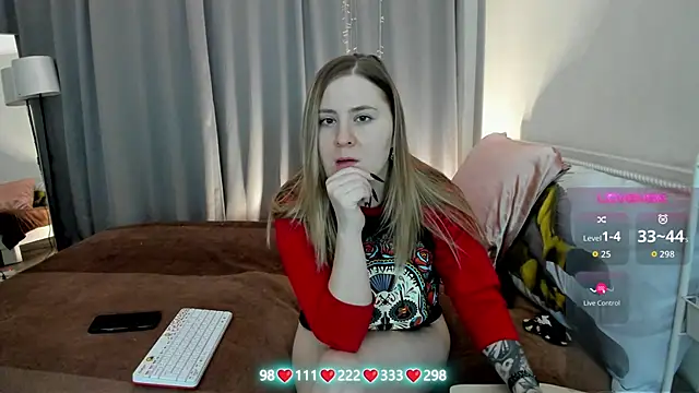 Olivia Munk online show from February 14, 4:42 am