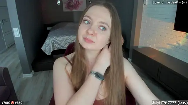Snapshot of LizaGost chatting on July 24, 11:52 am LizaGost online show from July 24, 11:52 am