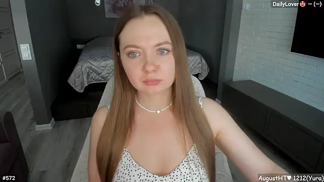 Snapshot of LizaGost chatting on August 2, 11:41 am LizaGost online show from August 2, 11:41 am