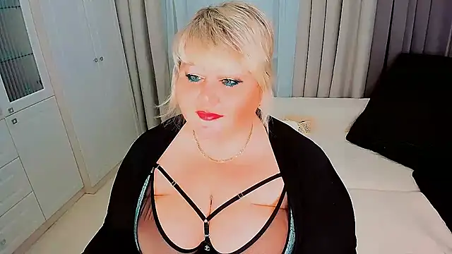 BIGTITSBBW online show from February 25, 9:46 pm