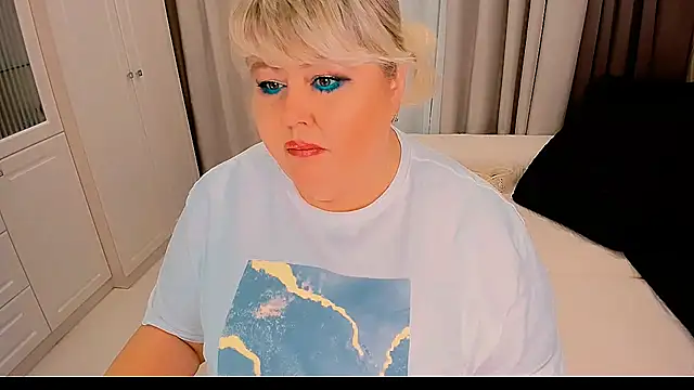 BIGTITSBBW online show from September 25, 6:33 pm