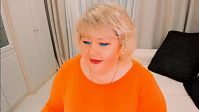 BIGTITSBBW online show from April 25, 1:36 pm