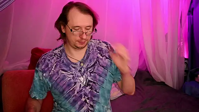 Snapshot of Claudia_and_elon_ chatting on October 1, 2:39 am Claudia and elon online show from October 1, 2:39 am