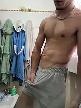 giovanni5281 online show from May 15, 6:42 am