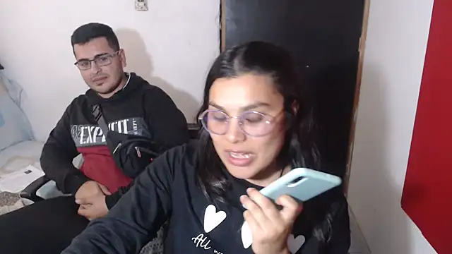 Snapshot of luxury_sex_17 chatting on March 5, 10:21 pm luxury sex 17 online show from March 5, 10:21 pm