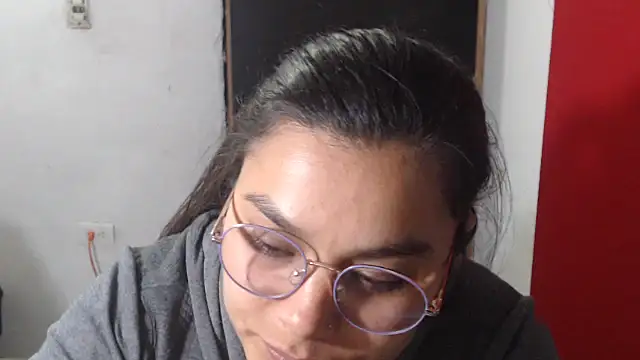 Snapshot of luxury_sex_17 chatting on March 21, 12:29 am luxury sex 17 online show from March 21, 12:29 am