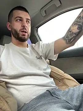 ElChapoGuzman95 online show from February 13, 6:20 am