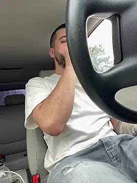 ElChapoGuzman95 online show from February 13, 3:46 pm