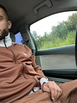 ElChapoGuzman95 online show from September 30, 4:39 am