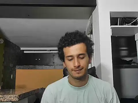 talktome4 online show from February 7, 1:42 am