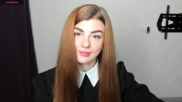 Snapshot of _comefeelme_ chatting on January 28, 3:57 am comefeelme online show from January 28, 3:57 am