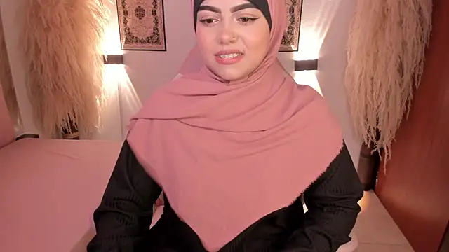 shayla 18 online show from December 17, 6:42 pm