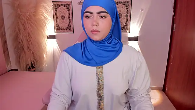 shayla 18 online show from December 23, 5:54 pm