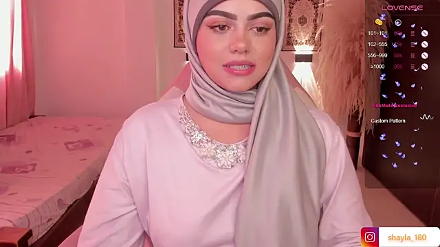 shayla 18 online show from February 26, 10:20 pm