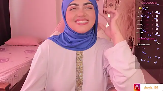 shayla 18 online show from February 28, 8:50 pm