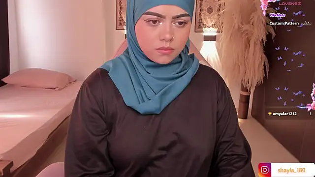 shayla 18 online show from March 13, 7:28 pm