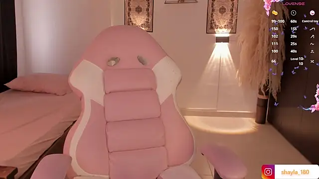 shayla 18 online show from March 21, 9:12 pm