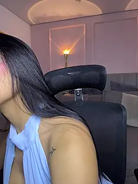 Miss blue69 online show from June 14, 1:47 am