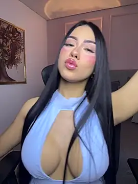 Miss blue69 online show from June 14, 2:24 am
