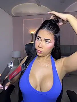 Snapshot of Miss_blue69 chatting on June 30, 1:50 am Miss blue69 online show from June 30, 1:50 am