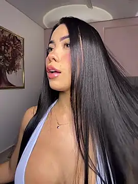 Snapshot of Miss_blue69 chatting on July 14, 1:41 am Miss blue69 online show from July 14, 1:41 am