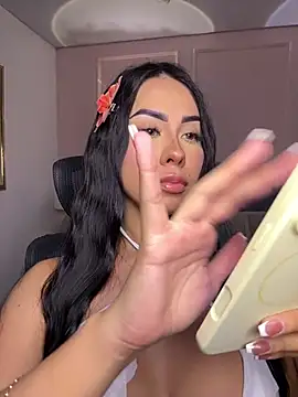 Snapshot of Miss_blue69 chatting on July 16, 1:44 am Miss blue69 online show from July 16, 1:44 am