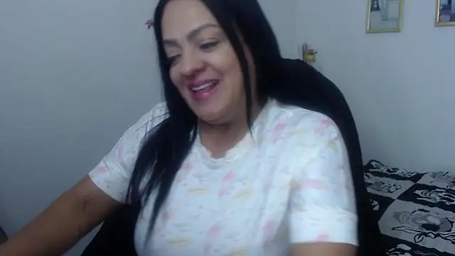 Snapshot of menfismuller2 chatting on December 12, 2:48 am menfismuller2 online show from December 12, 2:48 am