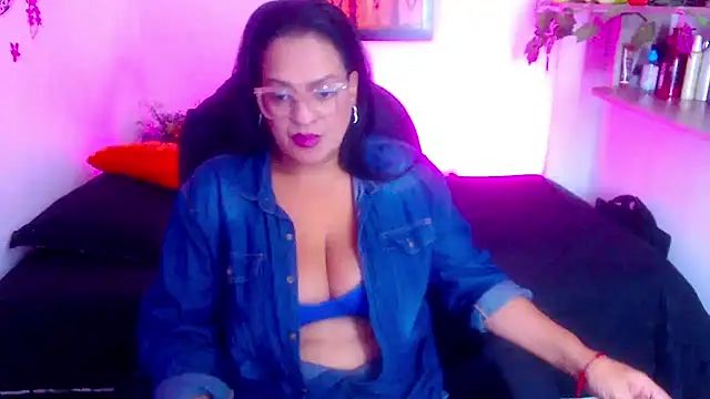Snapshot of menfismuller2 chatting on September 23, 3:59 pm menfismuller2 online show from September 23, 3:59 pm