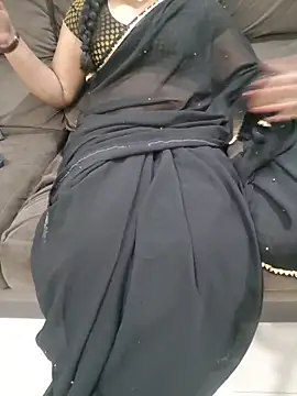 Mounika25 online show from May 15, 6:26 pm