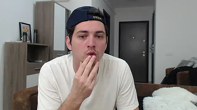 AndyFame online show from February 22, 10:40 am