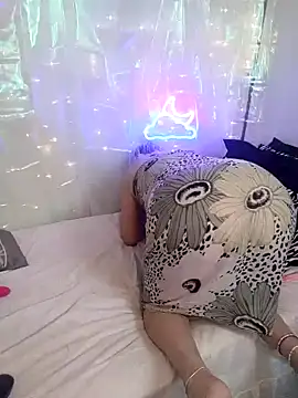 MaggieMoonxxx online show from January 18, 11:43 am