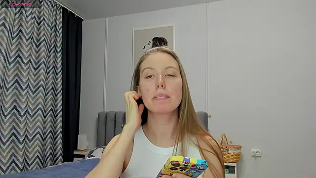 Peggy Beauty online show from February 21, 2:28 am