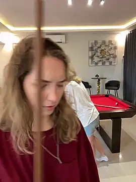 Snapshot of Nura_n_Sarah chatting on December 28, 8:16 am Nura n Sarah online show from December 28, 8:16 am