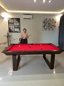 Snapshot of Nura_n_Sarah chatting on January 11, 8:22 am Nura n Sarah online show from January 11, 8:22 am