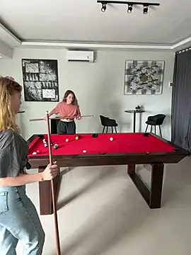 Snapshot of Nura_n_Sarah chatting on January 28, 8:14 am Nura n Sarah online show from January 28, 8:14 am