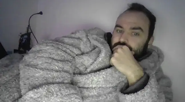 Snapshot of joaodias_97 chatting on March 2, 10:27 pm joaodias 97 online show from March 2, 10:27 pm