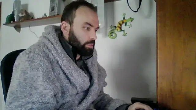 Snapshot of joaodias_97 chatting on March 16, 4:01 pm joaodias 97 online show from March 16, 4:01 pm