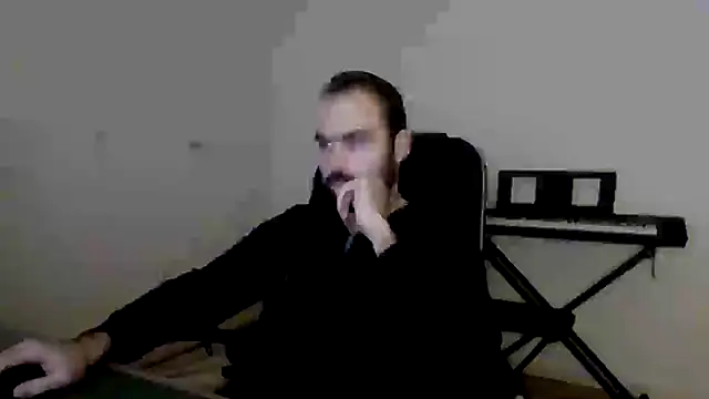 Snapshot of joaodias_97 chatting on January 16, 6:12 pm joaodias 97 online show from January 16, 6:12 pm