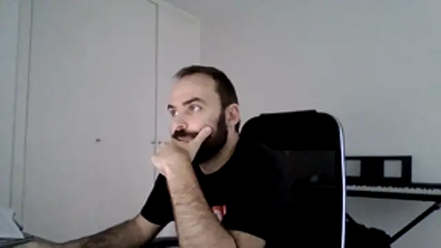 Snapshot of joaodias_97 chatting on March 7, 4:59 pm joaodias 97 online show from March 7, 4:59 pm