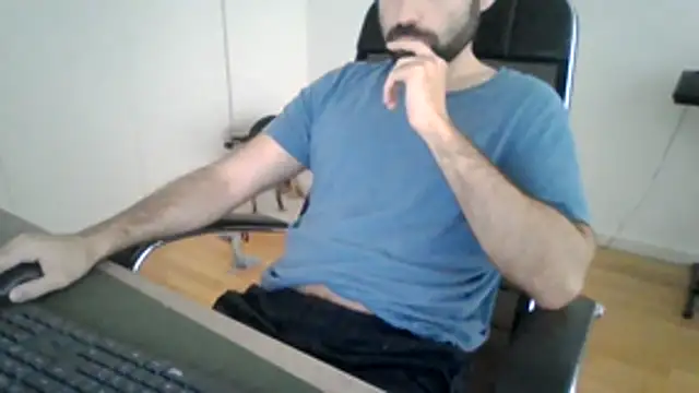 joaodias 97 online show from May 11, 10:10 am