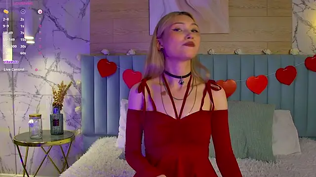 CarolReeves online show from February 13, 8:59 am