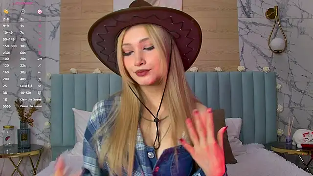 CarolReeves online show from February 28, 5:59 am