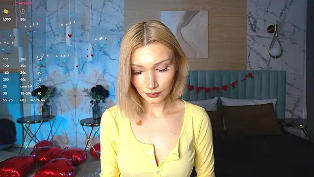 CarolReeves online show from February 12, 4:35 pm