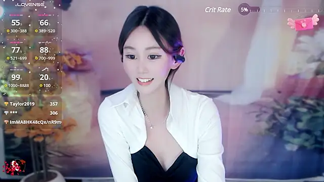 Snapshot of Aimee-520 chatting on January 8, 4:00 pm Aimee-520 online show from January 8, 4:00 pm