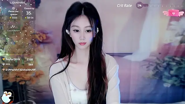 Snapshot of Aimee-520 chatting on January 18, 4:42 pm Aimee-520 online show from January 18, 4:42 pm