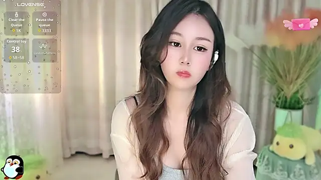 Snapshot of Aimee-520 chatting on October 10, 11:59 pm Aimee-520 online show from October 10, 11:59 pm